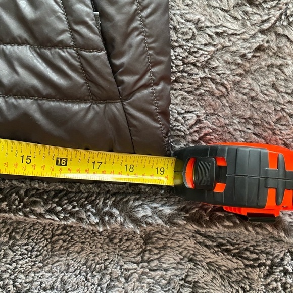 THE NORTH FACE Women’s Leopard Printed Mossbud Reversible Jacket - Picture 5 of 16